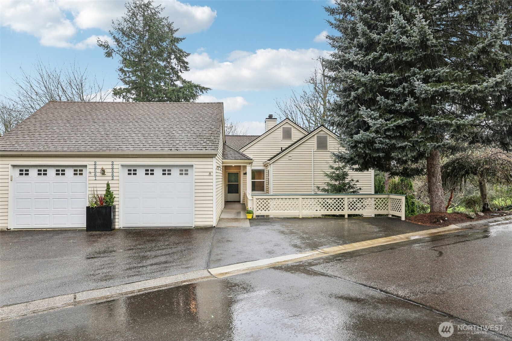 22563 SE 42nd Terrace 2212