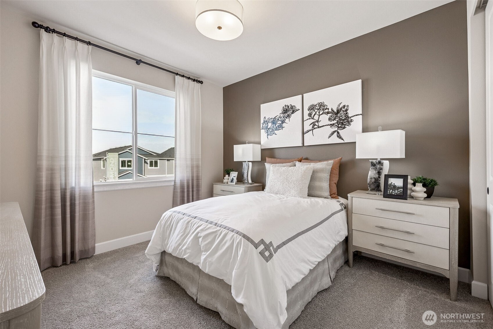 13914 180th Street E 24