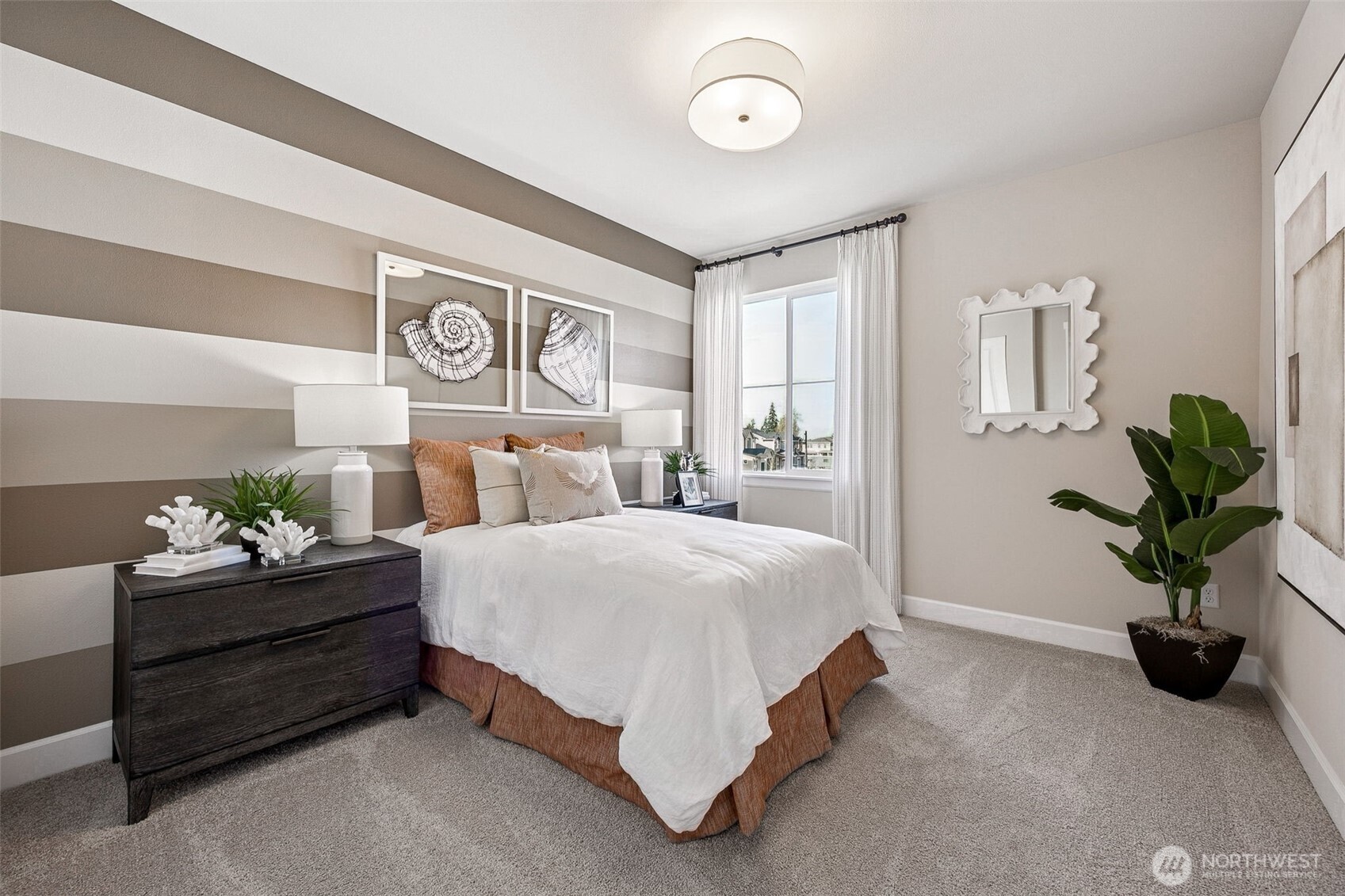 13914 180th Street E 24