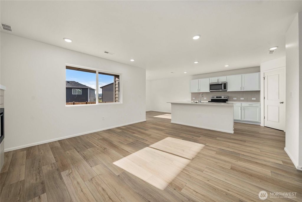 Photo of 116 Willowbrook Drive, Chehalis, WA 98532 (MLS # 2468271)