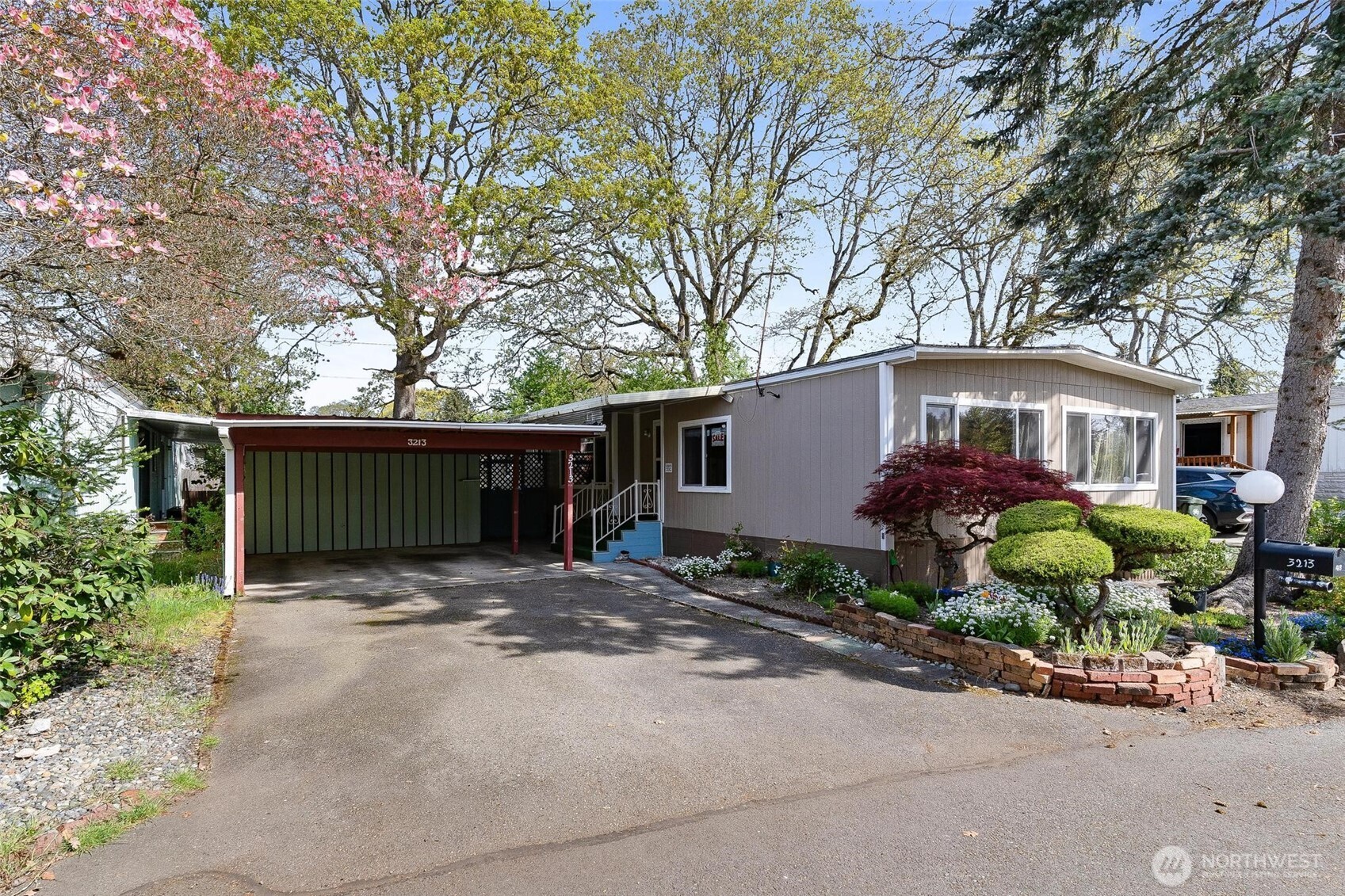 3213 85th Street S 48