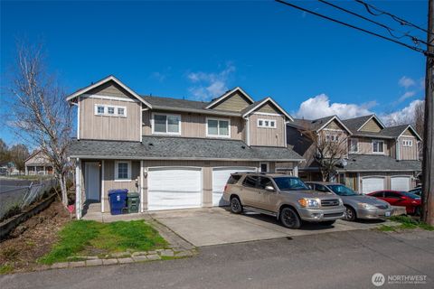 1608 E 34th Street B Tacoma WA 98404