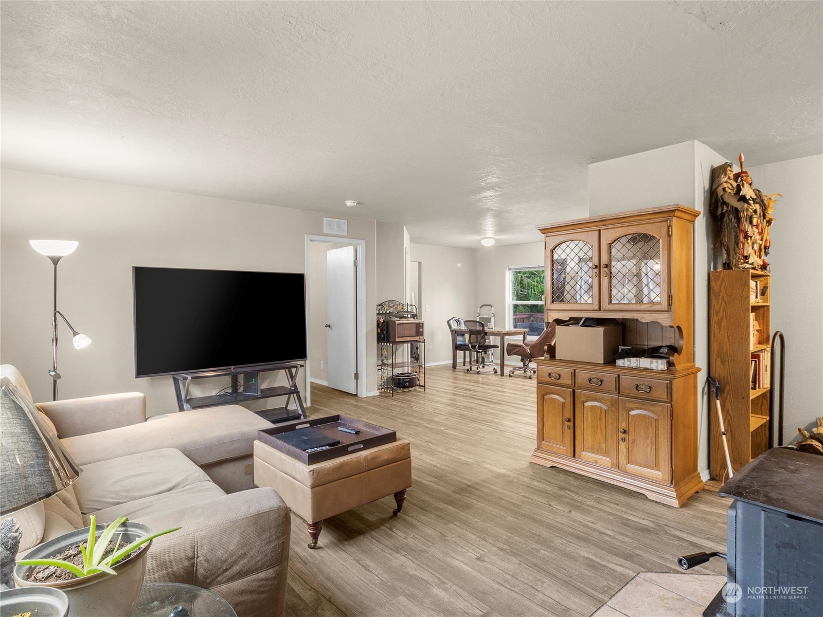 734 Davis Lake Road