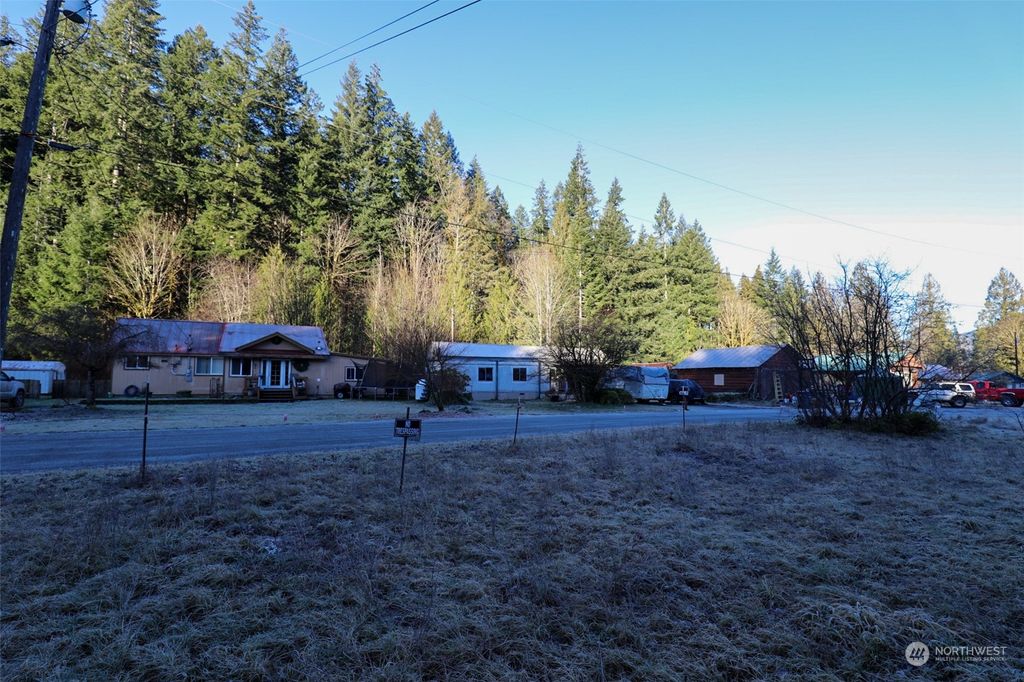 Photo of 26610 469th Avenue NE, Darrington, WA 98241 (MLS # 2323970)
