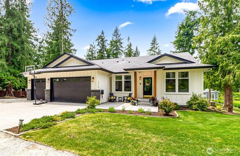 Photo of 4704 192nd St NW St, Stanwood, WA 98292 (MLS # 2397207)