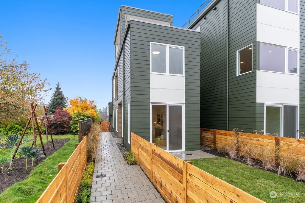 Photo of 4031 44th Avenue SW #B, Seattle, WA 98116 (MLS # 2305768)