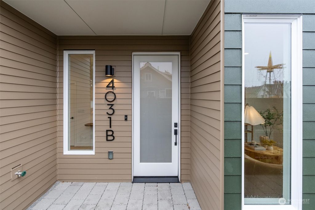 Photo of 4031 44th Avenue SW #B, Seattle, WA 98116 (MLS # 2305768)