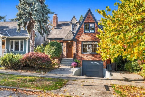 Photo of 7345 18th Avenue NE, Seattle, WA 98115 (MLS # 2596607)