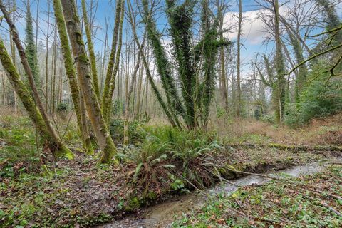 16 XXX 76th Place NE Kenmore WA 98028