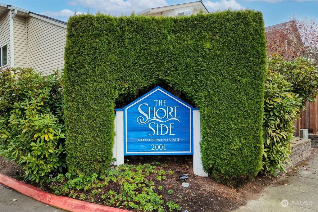 Photo of 2001 120th Place SE #6-104, Everett, WA 98208 (MLS # 2179767)