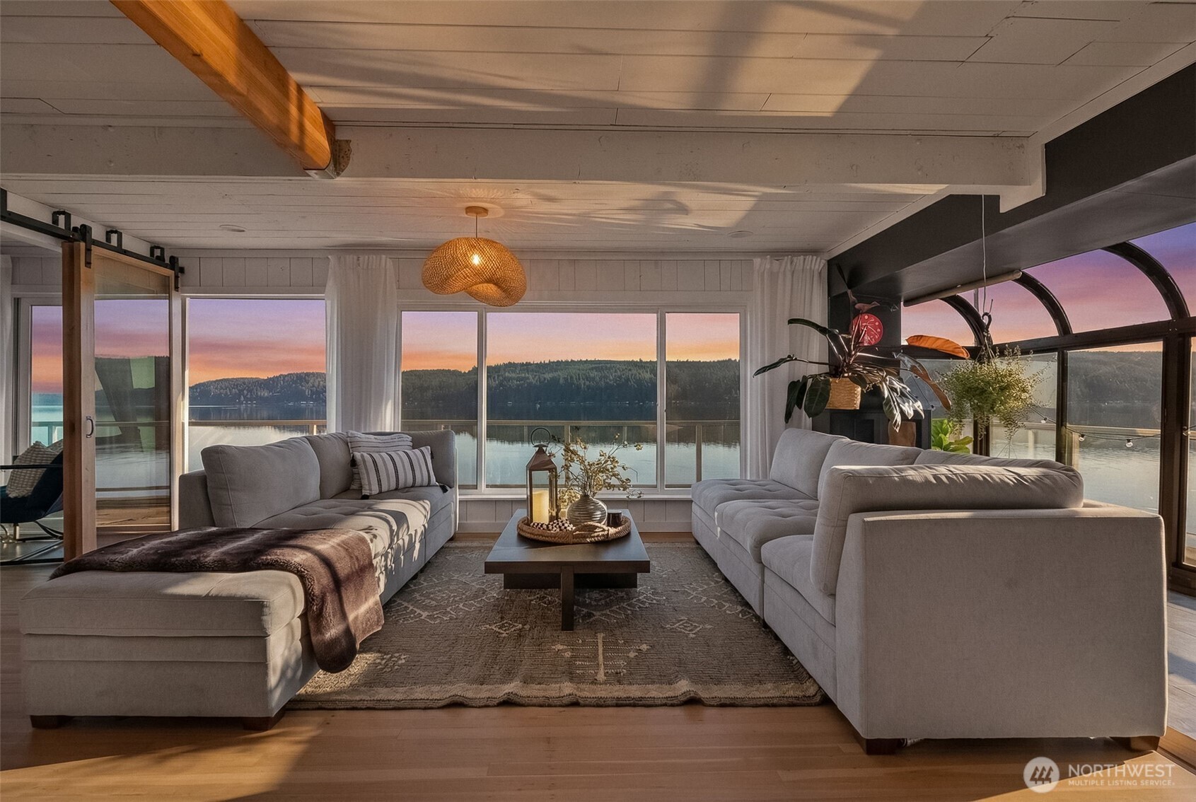 11031 NE North Shore Road