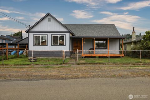 Photo of 618 W King Street, Aberdeen, WA 98520 (MLS # 2425771)