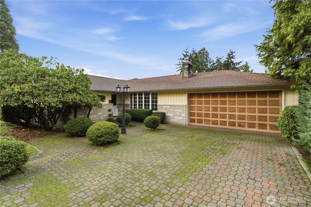 Photo of 7028 S Alaska Street, Tacoma, WA 98408 (MLS # 2462941)