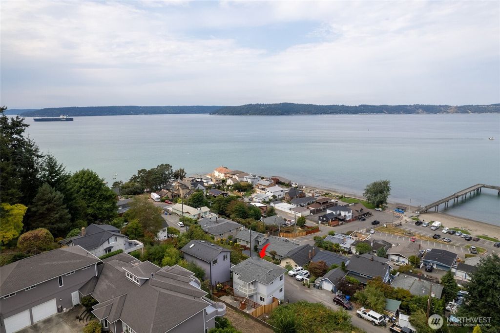Photo of 6728 Soundview Drive NE, Tacoma, WA 98422 (MLS # 2424818)