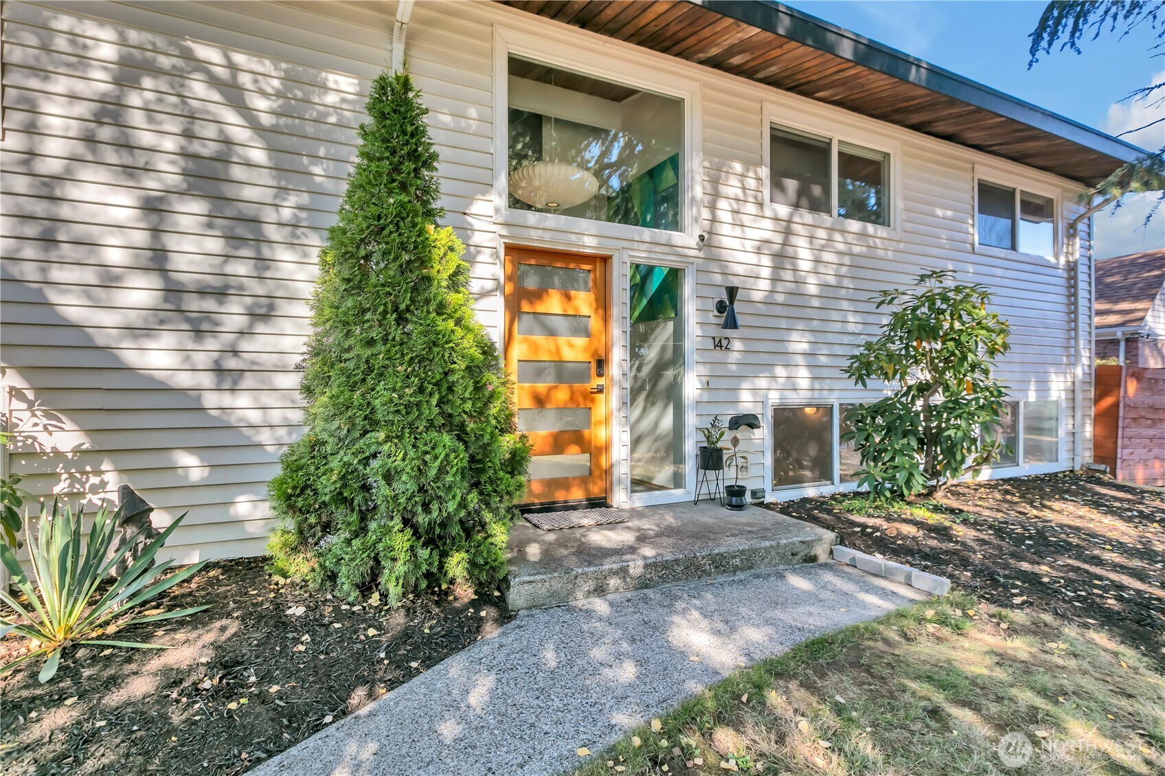 142 SW 142nd Street