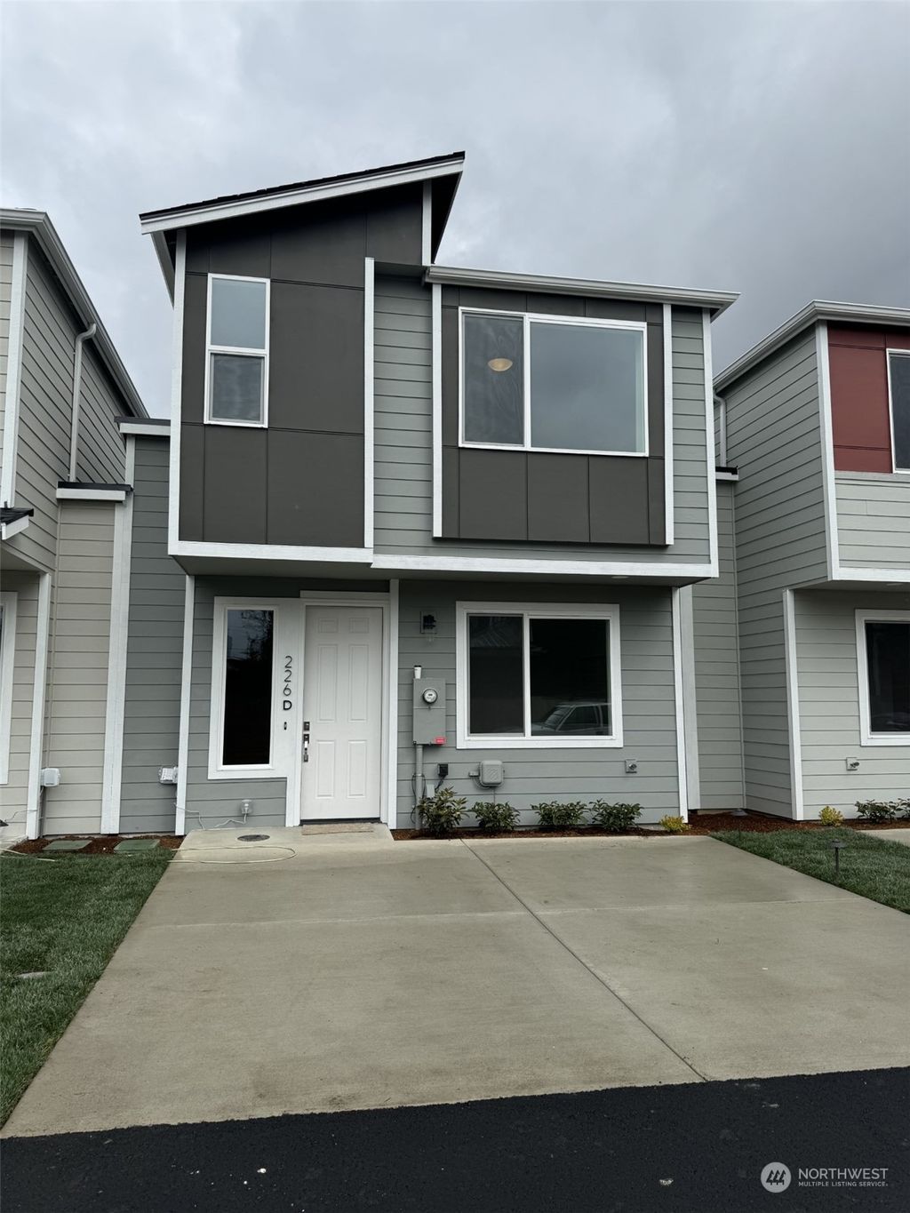 Photo of 226 N Madison Street #D, Monroe, WA 98272 (MLS # 2228109)