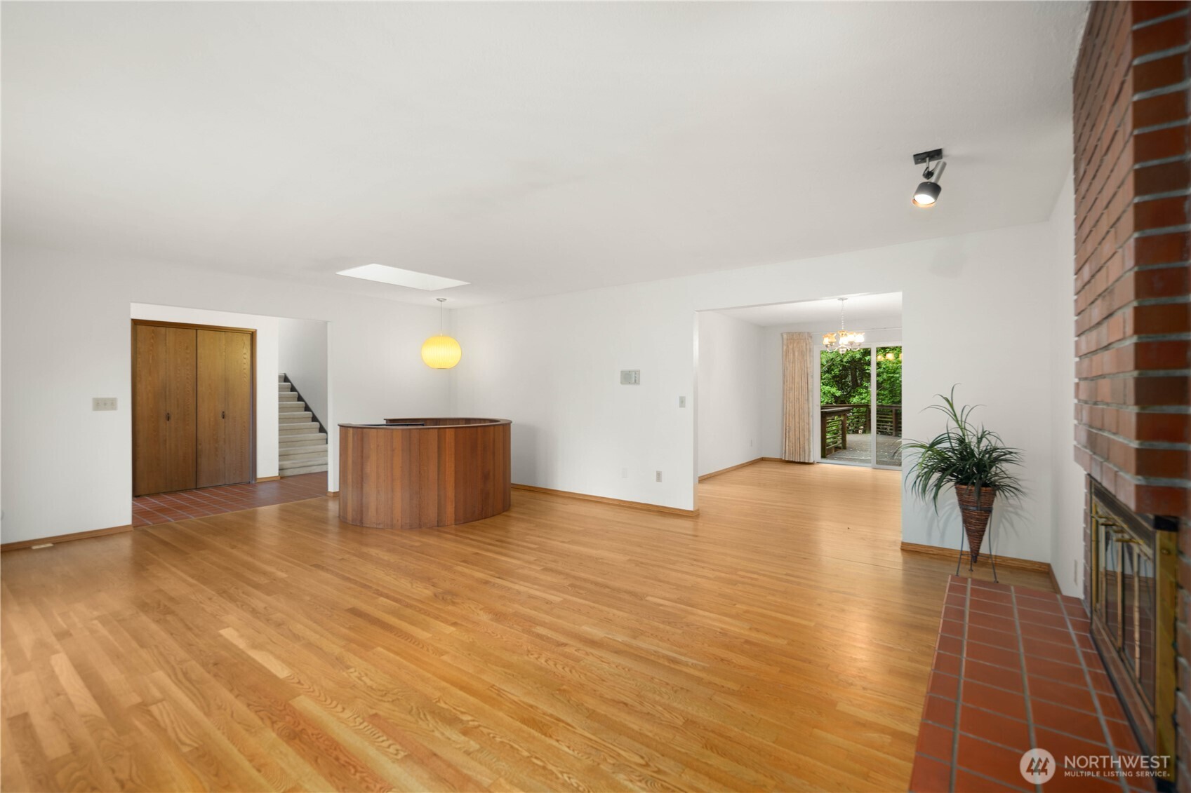 1217 Coral Drive