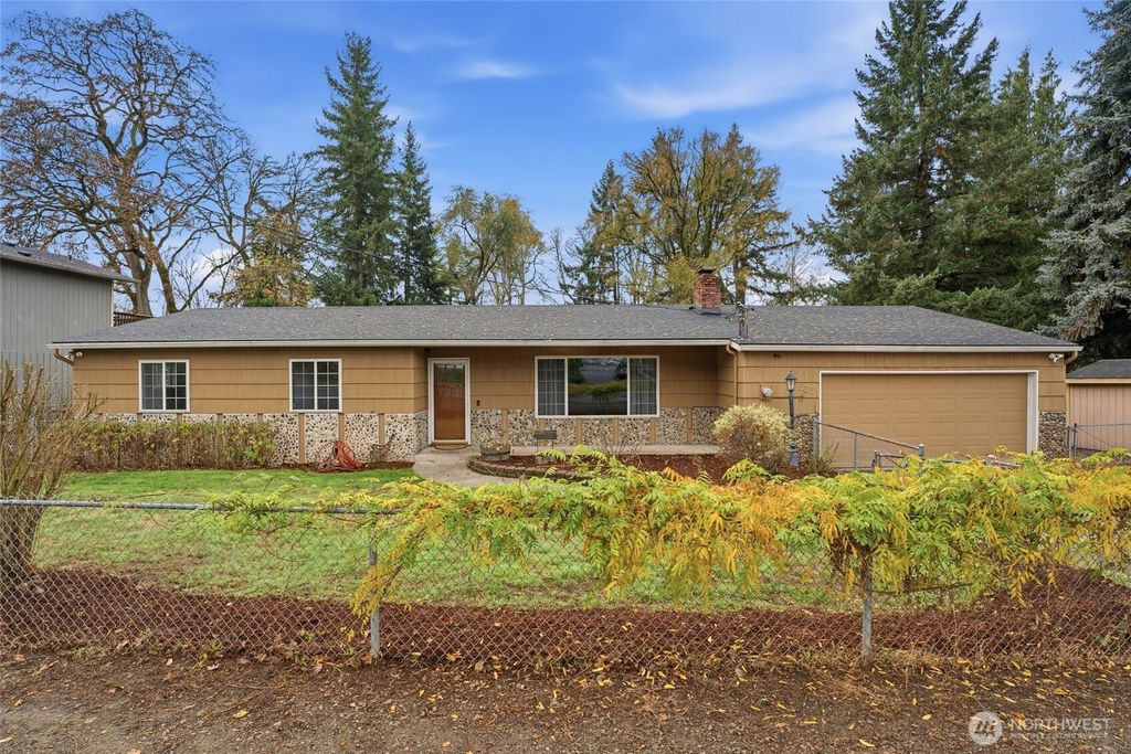 Photo of 5351 Meeker Dr, Kalama, WA 98625 (MLS # 2456954)