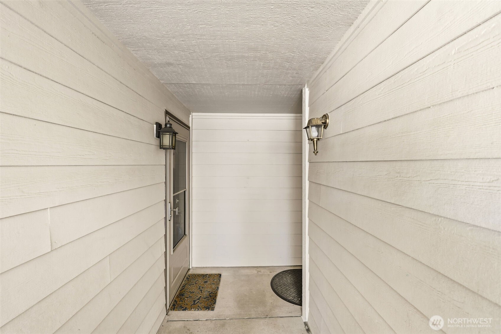 1115 N I Street 204