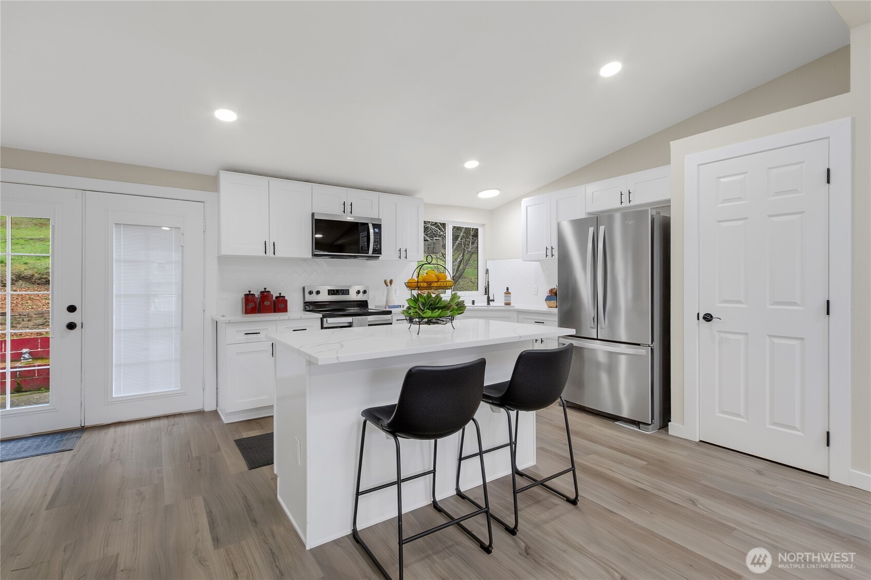 15080 Wilcox Road NW