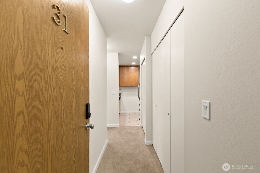 Photo of 3926 1st Avenue NE #31, Seattle, WA 98105 (MLS # 2591297)