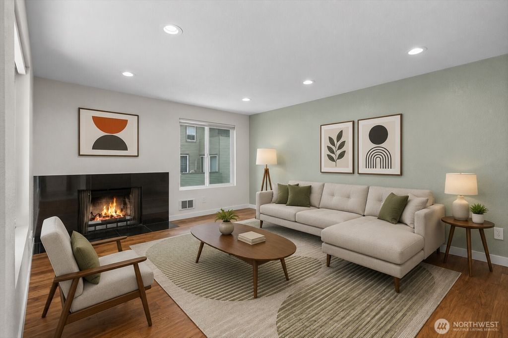 Photo of 14636 NE 45th St ST #C17, Bellevue, WA 98007 (MLS # 2543185)