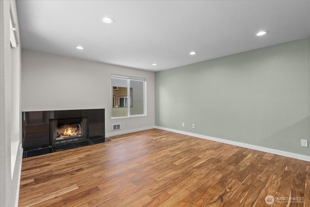 Photo of 14636 NE 45th St ST #C17, Bellevue, WA 98007 (MLS # 2543185)