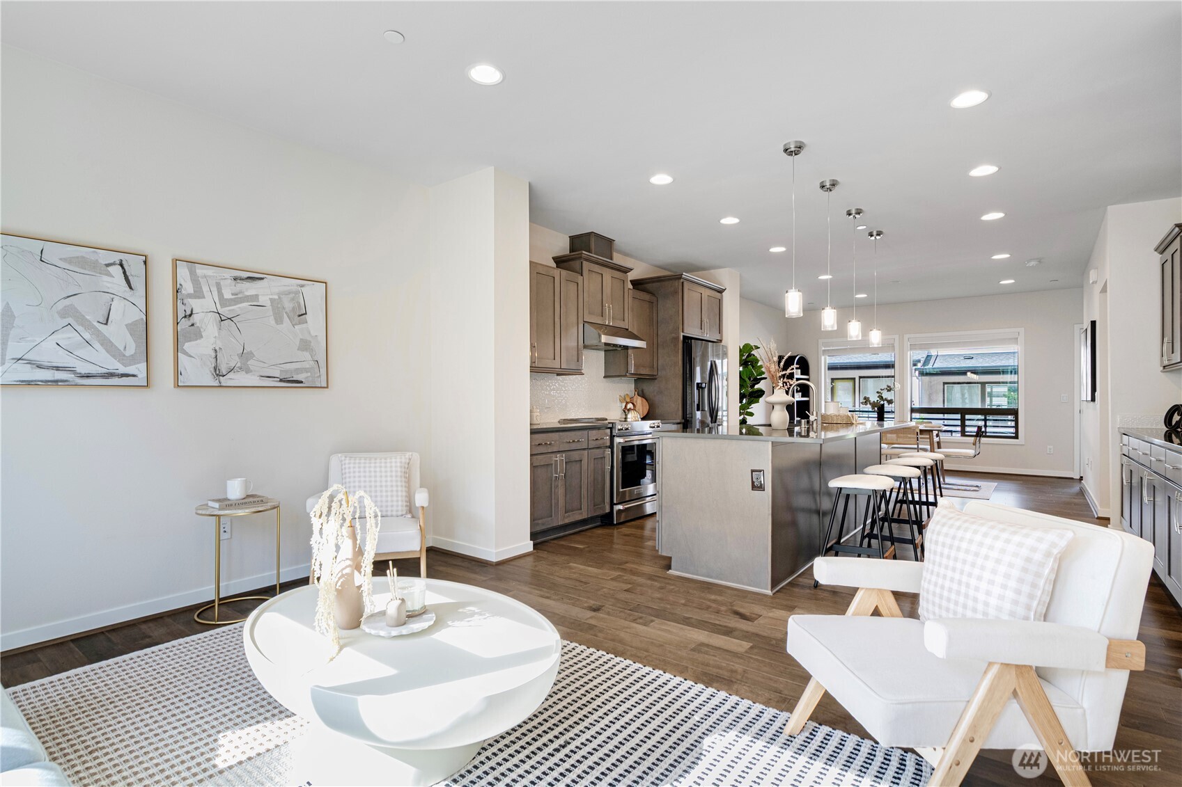 935 7th Avenue NE 17.3