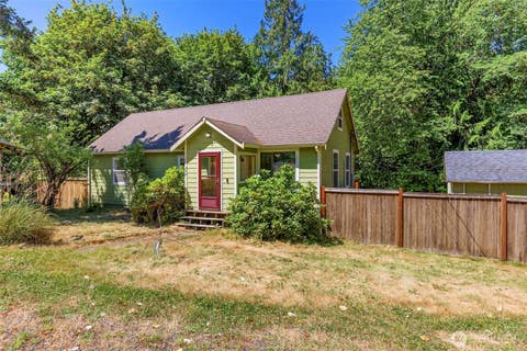 Photo of 932 Retsil Road, Port Orchard, WA 98366 (MLS # 2550123)