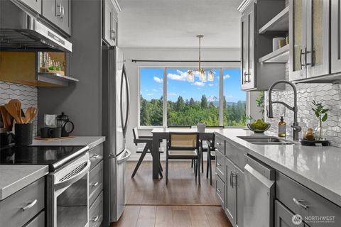 4545 Sand Point Way NE 806 Seattle WA 98105