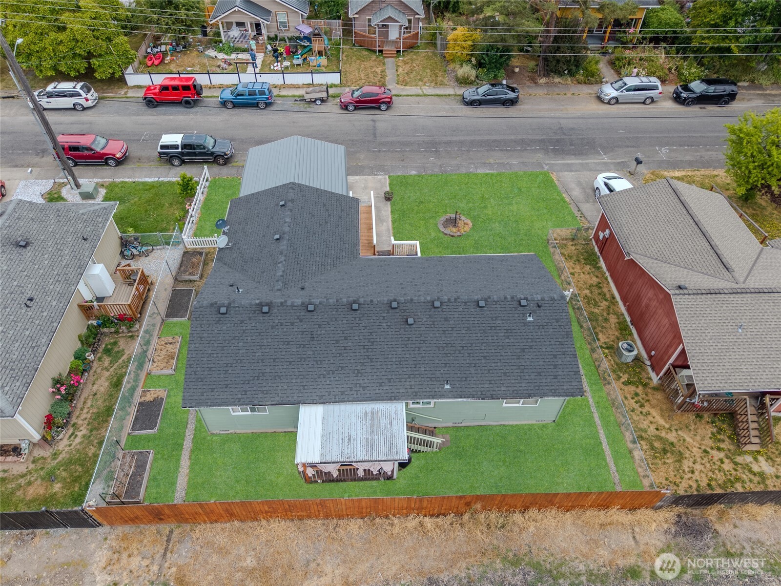 737 SW William Avenue