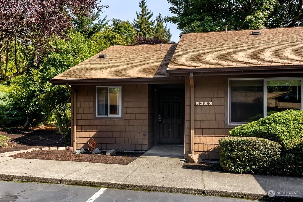 Photo of 15344 62nd Avenue S #1, Tukwila, WA 98188 (MLS # 2208182)