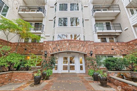 Photo of 1525 NW 57th Street #631, Seattle, WA 98107 (MLS # 2456636)