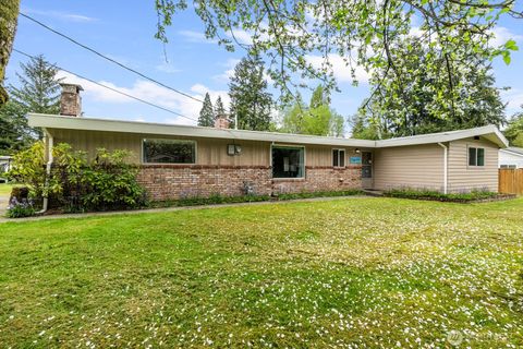 Photo of 2617 College Street SE, Lacey, WA 98503 (MLS # 2367504)