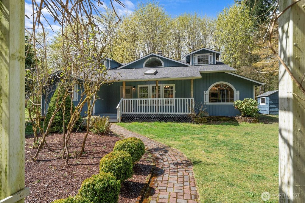 Photo of 6109 Guerin Street SW, Olympia, WA 98512 (MLS # 2508636)