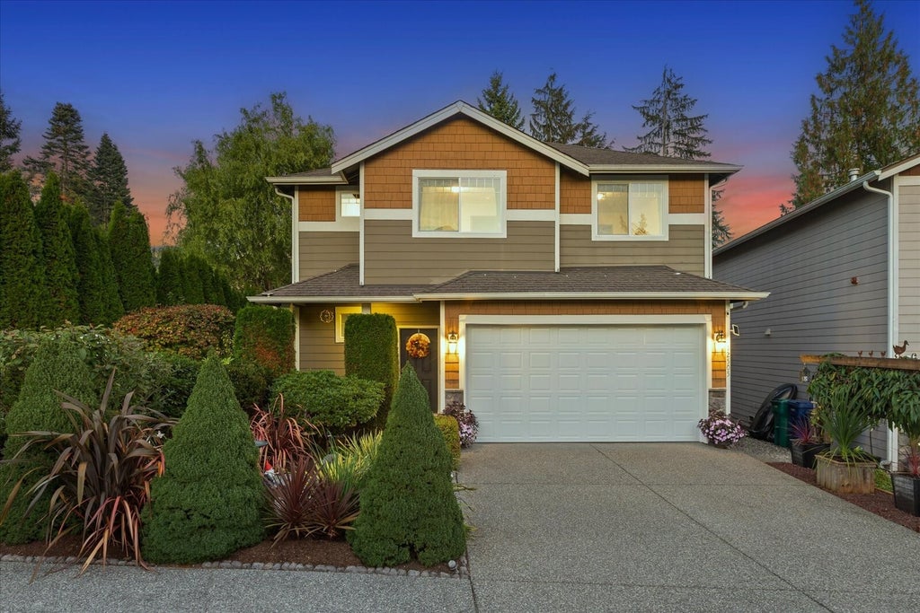 Photo of 12505 28th Avenue W, Everett, WA 98204 (MLS # 2597889)