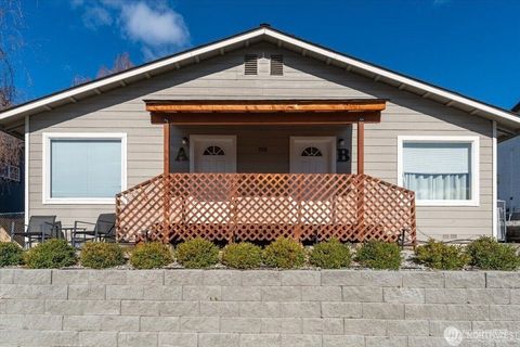 Photo of 380 N Shore Court, Manson, WA 98831 (MLS # 2498798)