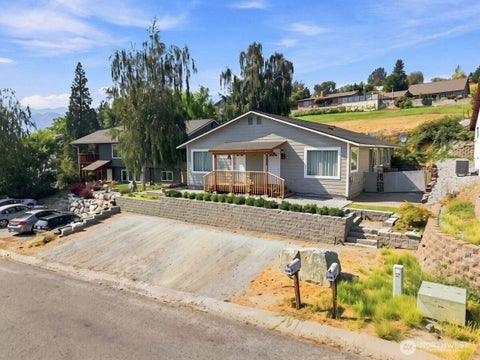 Photo of 380 N Shore Court, Manson, WA 98831 (MLS # 2498798)