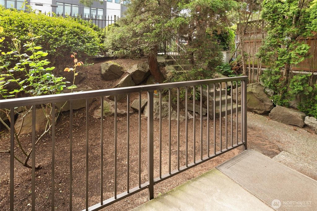 Photo of 1016 6th Avenue N #102, Seattle, WA 98109 (MLS # 2377463)
