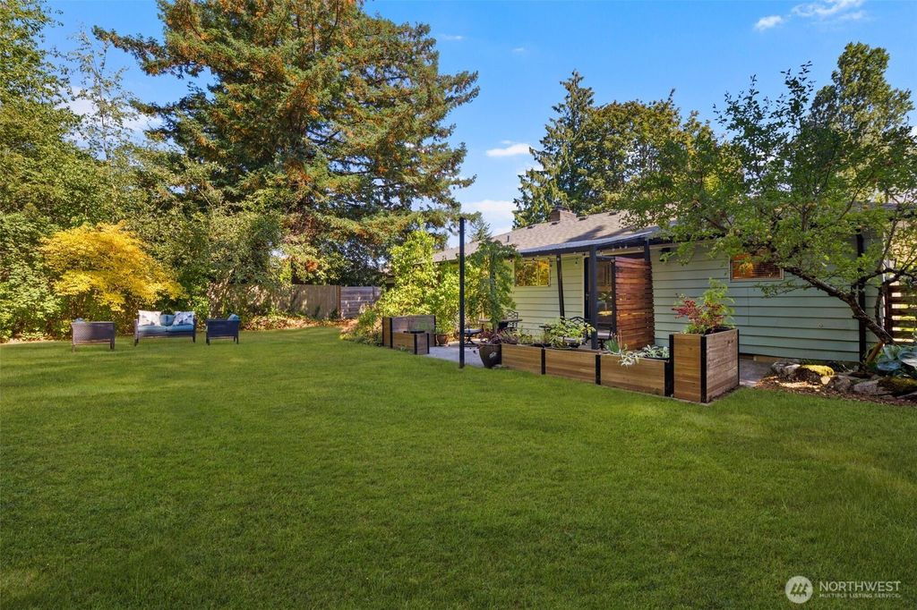 Photo of 22604 78th Avenue W, Edmonds, WA 98026 (MLS # 2464453)