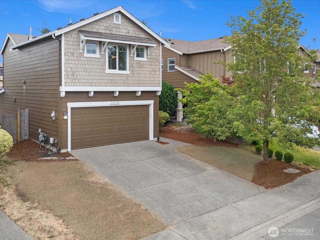 Photo of 24036 SE 262nd Place, Maple Valley, WA 98038 (MLS # 2568407)