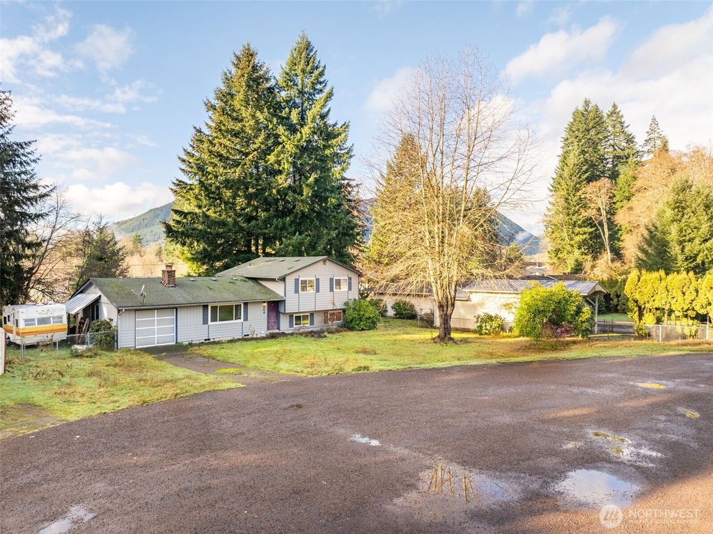 Photo of 864 Overlook Drive, Morton, WA 98356 (MLS # 2456828)