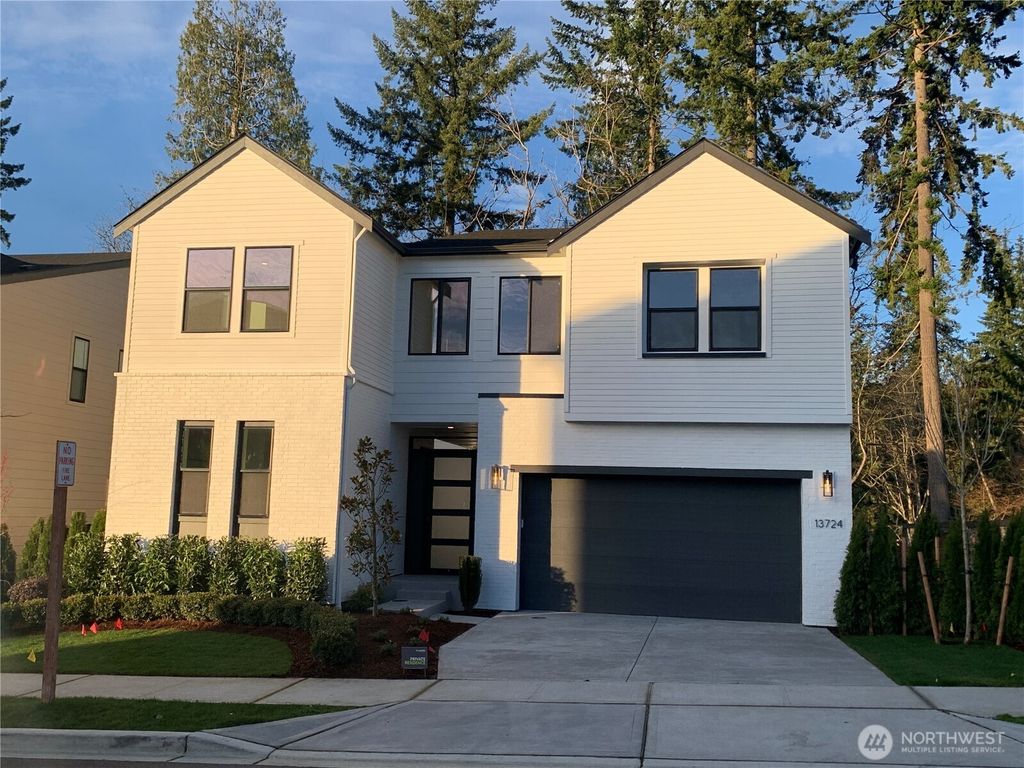 Photo of 13724 SE 84th Street, Newcastle, WA 98059 (MLS # 2464301)