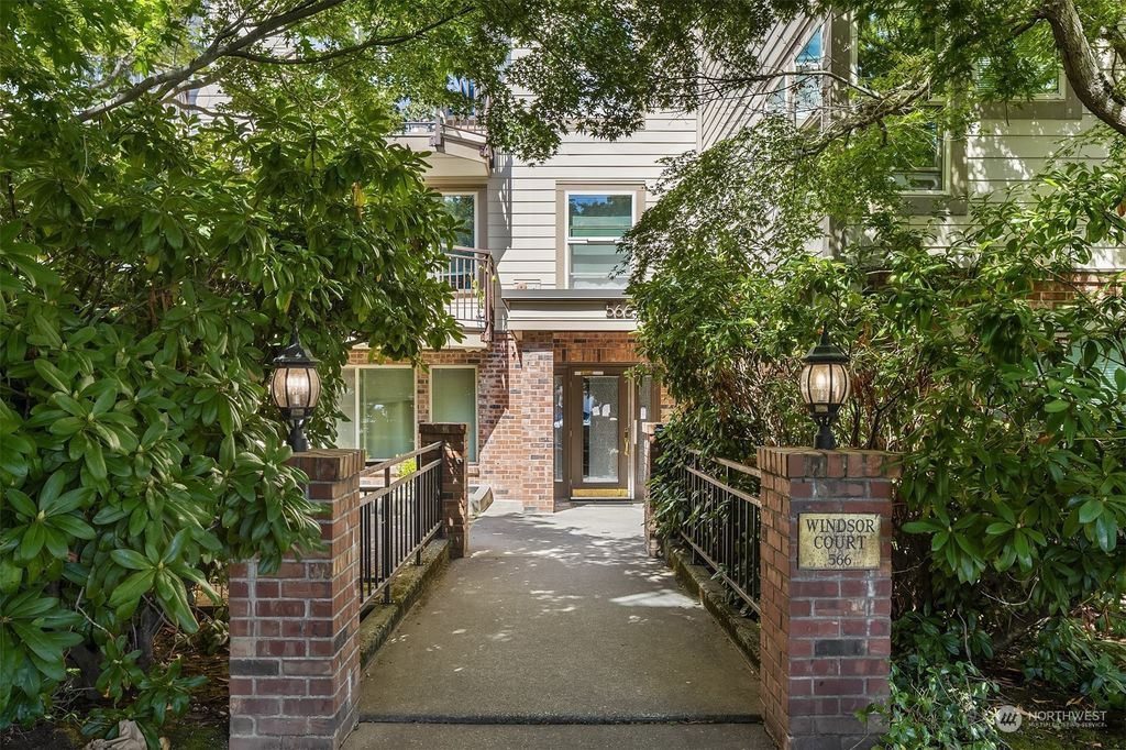 Photo of 566 Prospect Street #203, Seattle, WA 98109 (MLS # 2151952)