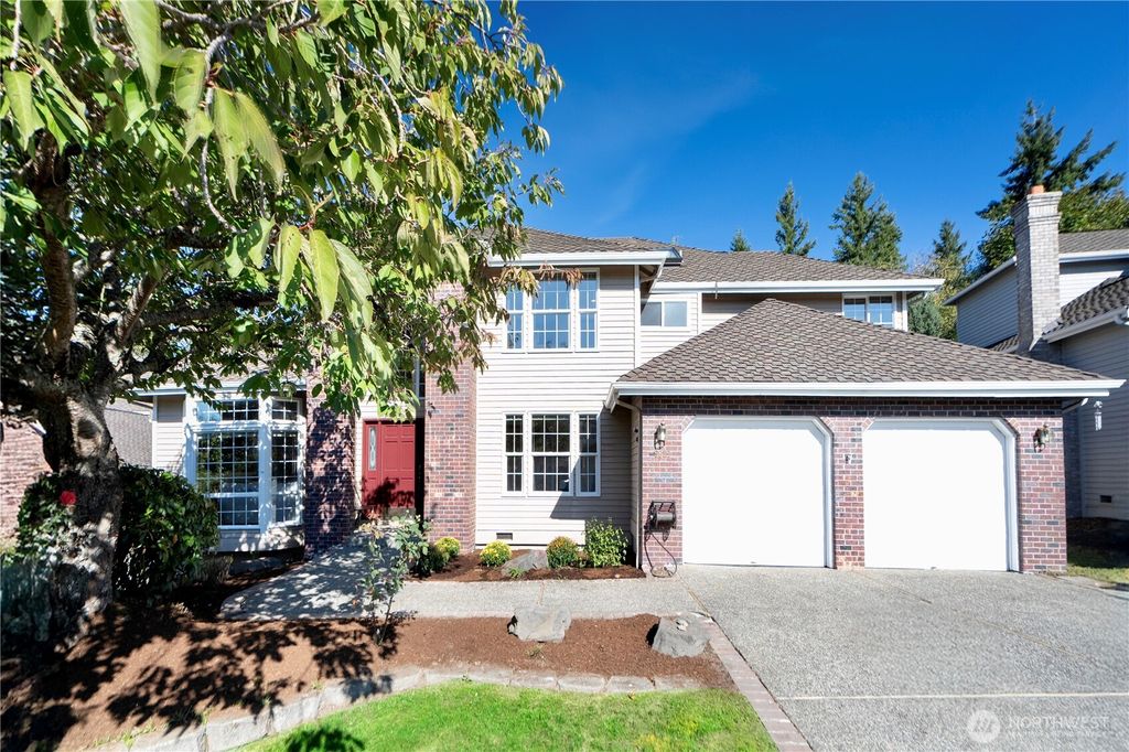 Photo of 5827 106th Street SW, Mukilteo, WA 98275 (MLS # 2441781)