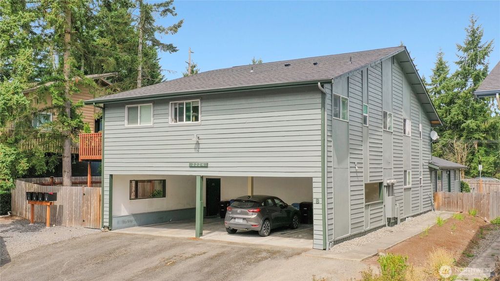 Photo of 2224 NE 197TH PLACE Pl, Shoreline, WA 98155 (MLS # 2428924)