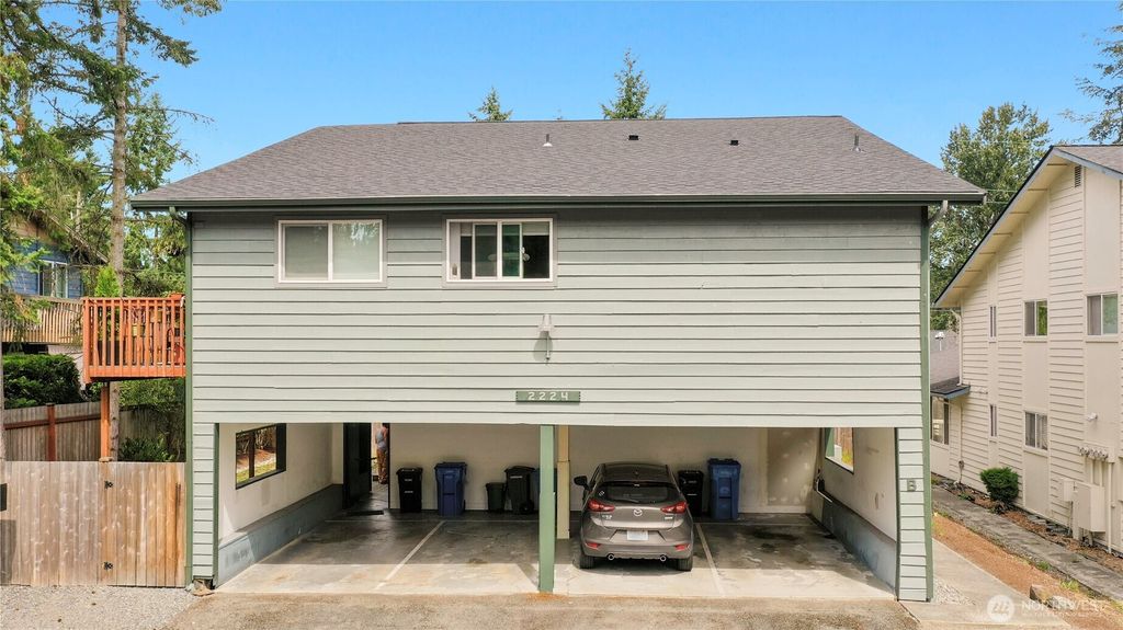 Photo of 2224 NE 197TH PLACE Pl, Shoreline, WA 98155 (MLS # 2428924)