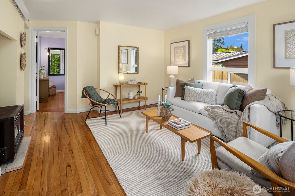Photo of 4719 S Pearl Street, Seattle, WA 98118 (MLS # 2582816)