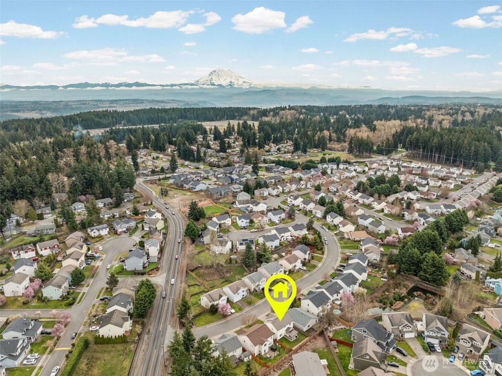 Photo of 13014 120th Avenue E, Puyallup, WA 98374 (MLS # 2488170)