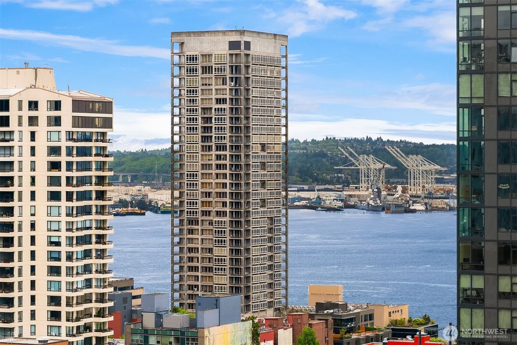 Photo of 583 Battery Street #2208N, Seattle, WA 98121 (MLS # 2513357)